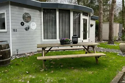 Image de Spacious chalet with two bedrooms