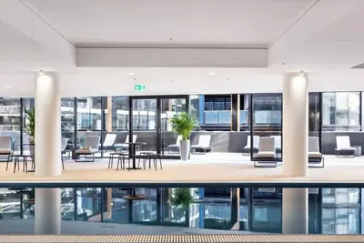 Image de Cozy 1bdr Apartment Next Woden Westfield w/Parking