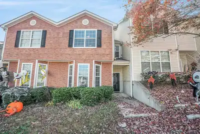 Image de 4-bedroom townhome in marvelous Conyers with WiFi, Ac