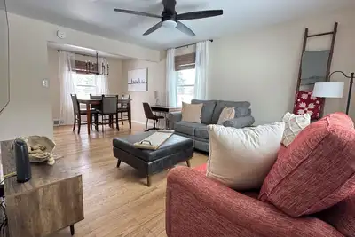 Image de Monthly Discount! Comfy 3br Close to Everything!