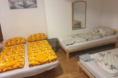 Image de Charmant appartement de 4 chambres Ă Ludwigsburg avec chauffage central