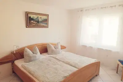 Image de Appartement de vacances 'À la campagne' avec terrasse commune, jardin commun et Wi-Fi