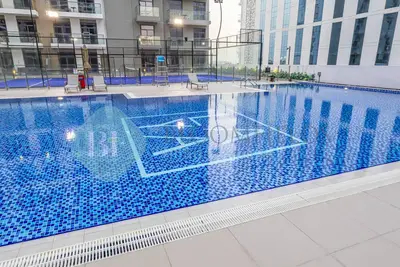 Image de 144-Bloomfields Modern 1br in Laya Heights Pool Ac