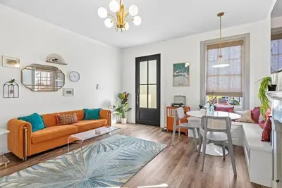 Image de Old Spanish House Vivian Suite A. Sophisticated Retreat, Beach, Fire Pit, Downtown, Golf Cart