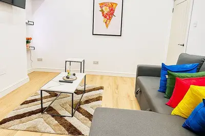 Image de BetaHouse -3br -Pool Table -Free Parking -Spacious