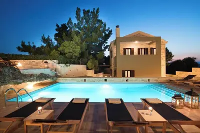 Image de Phaistos Villas - Villa Erato Poolside Luxury Gem