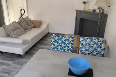 Image de Appart 2 à 100 mètres de la plage dans le rue principal avec tous les commerces