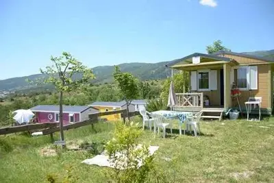 Image de Chalet 4 étoiles - Piscine  - ccbacfi