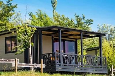 Image de Chalet 4 étoiles - Piscine  - ccbacge
