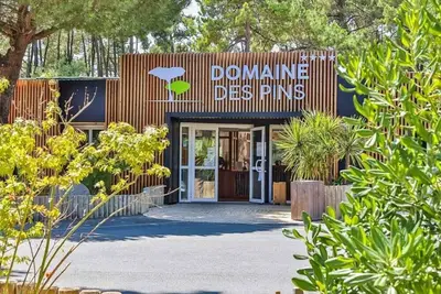 Image de Camping 4 étoiles - Piscine  - ccafgc0