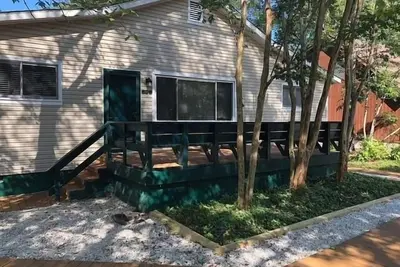 Image de Bethany West house w/shared pool, tennis courts, W/D & free Wifi