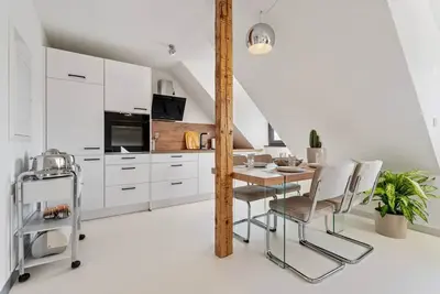 Image de Stuttgart Lux Living |Stylish Living in the Center