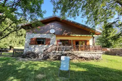 Image de Beau chalet pour 4 personnes avec jardin arboré à 5 mn des commerces