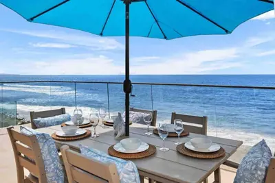 Image de Beautiful  Beachfront with Stunning Ocean Views, Beach Bon Fire Ring