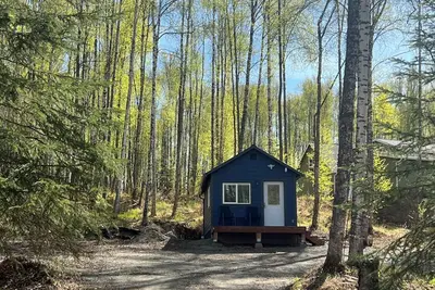 Image de Paradise Cottage - Charming 1 bedroom lake view cottage minutes from Wasilla.