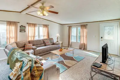 Image de Fish On-Site: Lake Murray Family Home