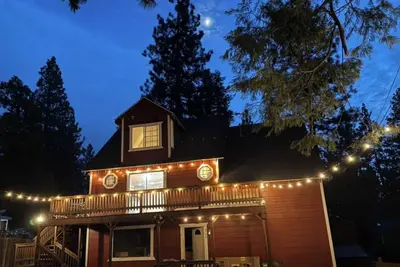Image de Charming 2-bedroom home walk to Beach close to Northstar