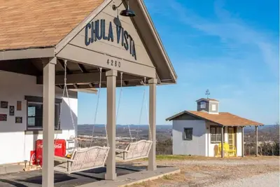 Image de Incredible Views! Historic Branson Home, two Porch Swings