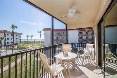 Image de Tranquil 2nd floor beachfront condo on Sanibel Island - Sandalfoot 2a2