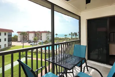 Image de Modern 2nd story beachfront condo on Sanibel Island - Sandalfoot 2d3