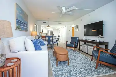 Image de Stylish 2nd Floor Sanibel Condo Steps To The Beach - Sandalfoot 4c2