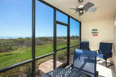 Image de Ground Floor Sanibel Condo Seps To The Beach - Sandalfoot 5b1