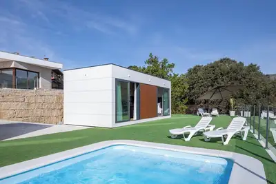 Image de Bungalow '2 Con Piscina En La Playa' avec vue sur la mer, Wi-Fi et climatisation
