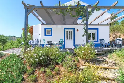 Image de Appartement \"Luna\" avec vue sur les montagnes, piscine partagée et Wi-Fi