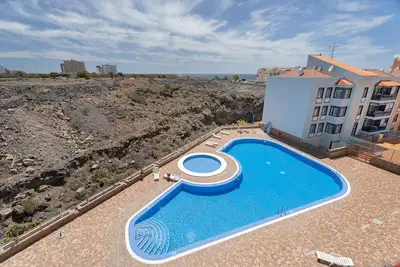 Image de Vacances 'Tus Vacaciones En Callao' avec vue sur la mer, piscine partagée et Wi-Fi