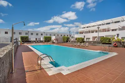 Image de Vacances 'Queen Ovetus Planta Baja' avec vue sur la montagne, piscine partagée et Wi-Fi