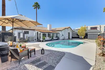Image de Walk to Scottsdale Stadium: Remodeled Home!