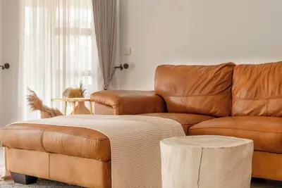 Image de This stylish and modern property is perfect for an unforgettable experience.