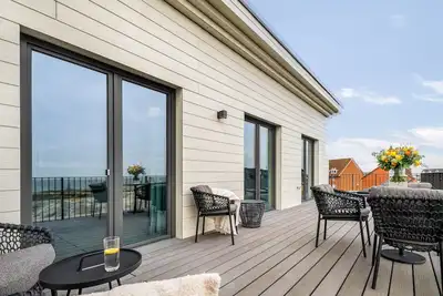 Image de Waterfront Suite –Sea View, Ethanol Fireplace, Infrared Shower & Rooftop Terrace