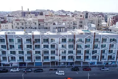 Comfortable Holiday Apartment Seaview Rooftop Pool
