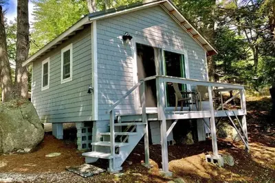 Image de Toddy Pond Sunset Cabin-Stunning views, water fun, close to coastal towns, parks