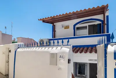 Image de #305 Albufeira Sea House by Home Holidays