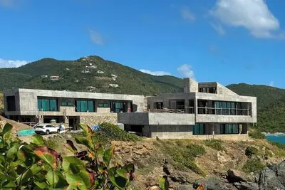 Image de Casa Xubi -Gorgeous contemporary house, 270 degrees of water views private beach