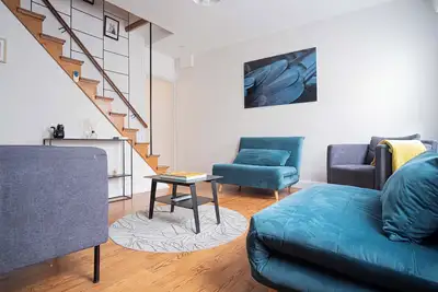 Image de Triplex avec bureau et parking gratuit à deux pas de la cathédrale de Reims!