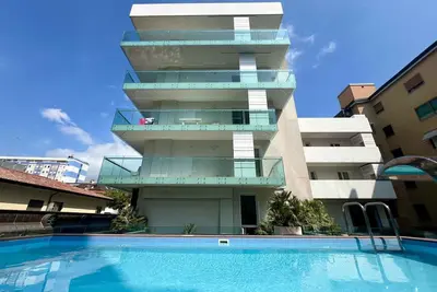 Image de Appartement de vacances avec climatisation et piscine près de la plage
