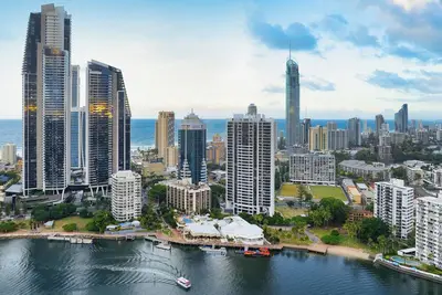 Image de Luxury 3br with Ocean & River Views in Surfers Paradise Gold Coast