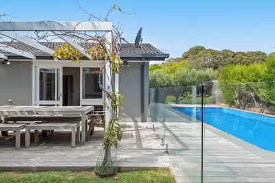 Image de The Dolphin House by Ready Set Stay