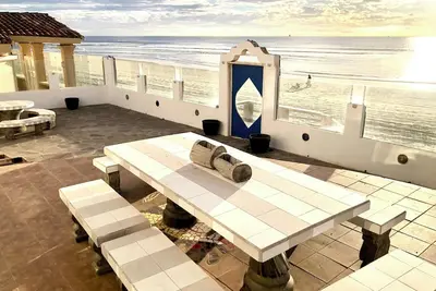 Image de Rosarito Beach On The Sand! Sleeps up to 30!