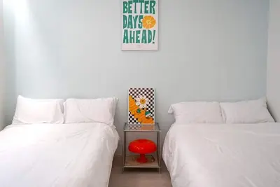 Image de A cozy house just a 1minute walk form Yeomchang Station! 2 rooms and 3 beds