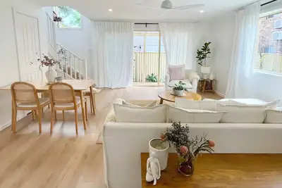 Image de 3-bedroom Beach Side Cozy Coffs Harbour Townhouse