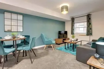 Image de Charltons Bonds Apartments 2a - By Week2Week