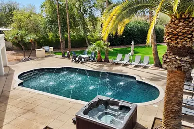 Image de Pickleball SportCt Free Heated Pool &AwesomeYard!