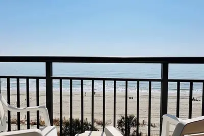 Image de La6 Ocean Front studio + pool