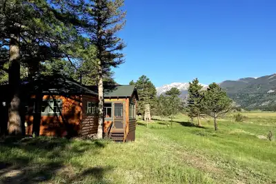 Image de Ypsilon- Lodge Cabin Nestled in the picturesque Colorado mountains!