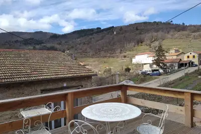 Image de Petit cabanon perché à Pailharès. Pour court séjour, au calme - 2 personnes