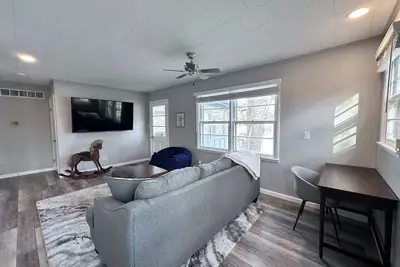 Image de Red Deer Cabin - Stay for 8!
